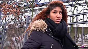 Verleidelijke Latina Tiener Krijgt Brute Penetratie In Duitse Casting Video